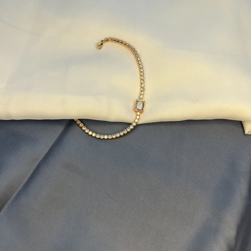 Elegant Gold-tone Crystal Bracelet