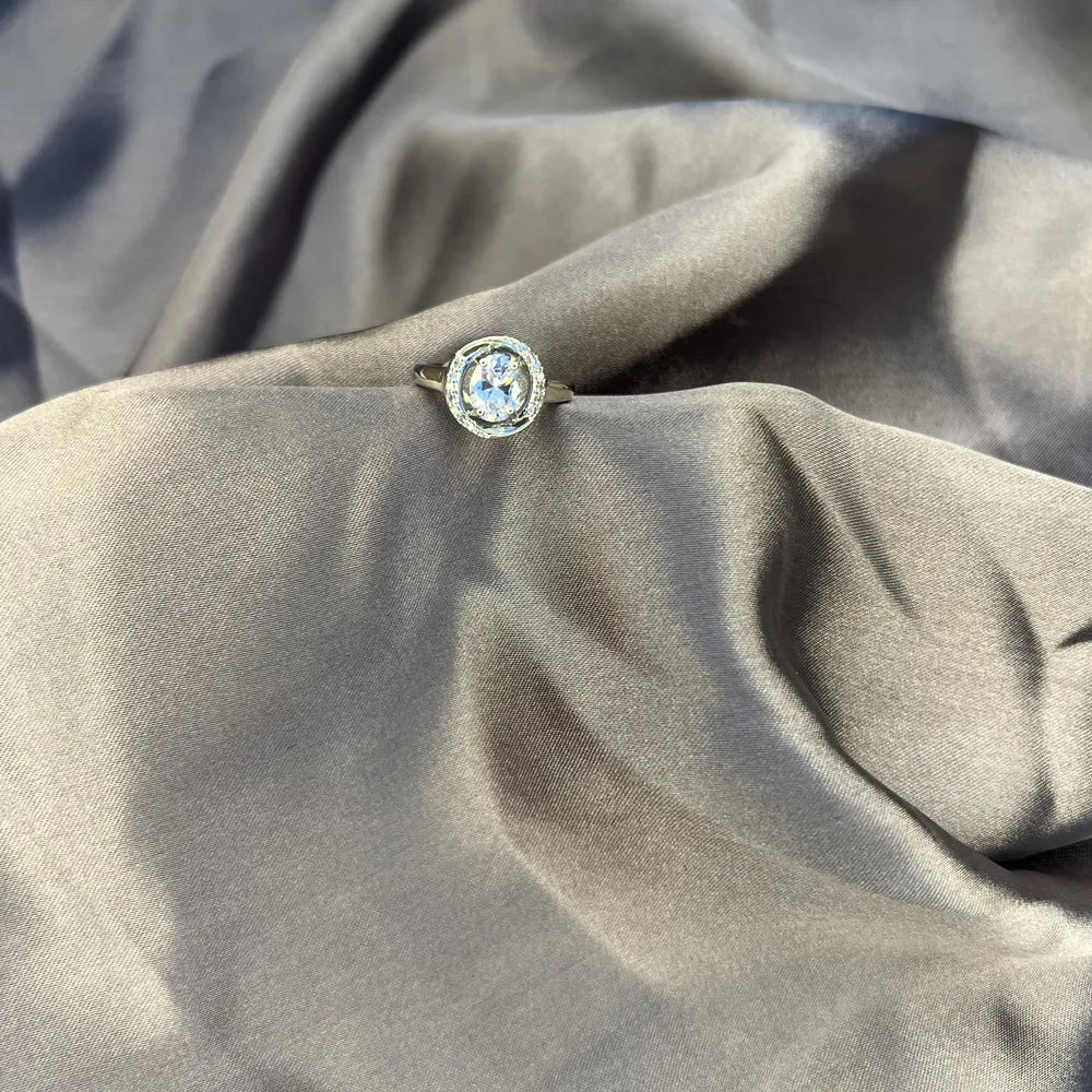Elegant Silver-tone Oval Crystal Ring